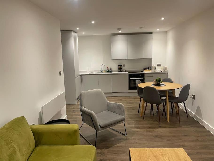 Luxury 2 Bedroom Apartment In The Heart Of 맨체스터 외부 사진